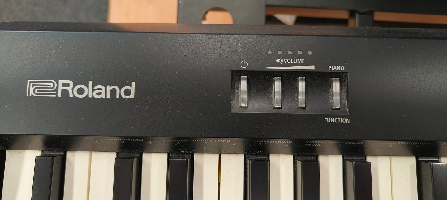 ROLAND FP-10-BK SÄHKÖPIANO MUSTA
