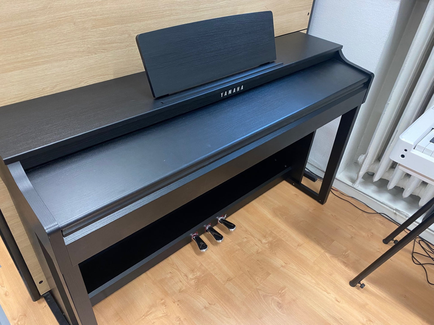 Käytetty Yamaha CLP-525