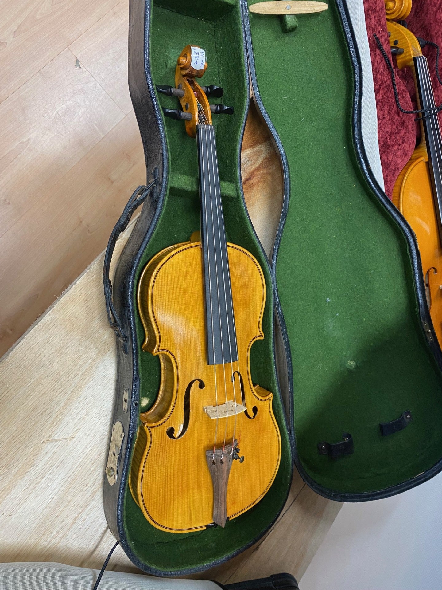Käsintehty 120-vuotta vanha 3/4 viulu