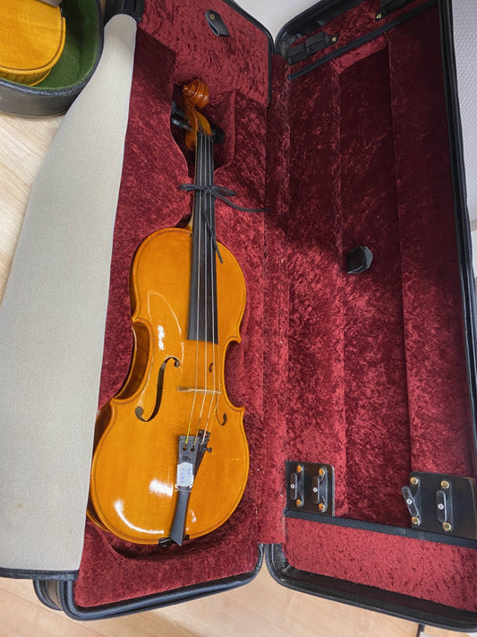 Käsintehty suomalainen 4/4 viulu nro 06
