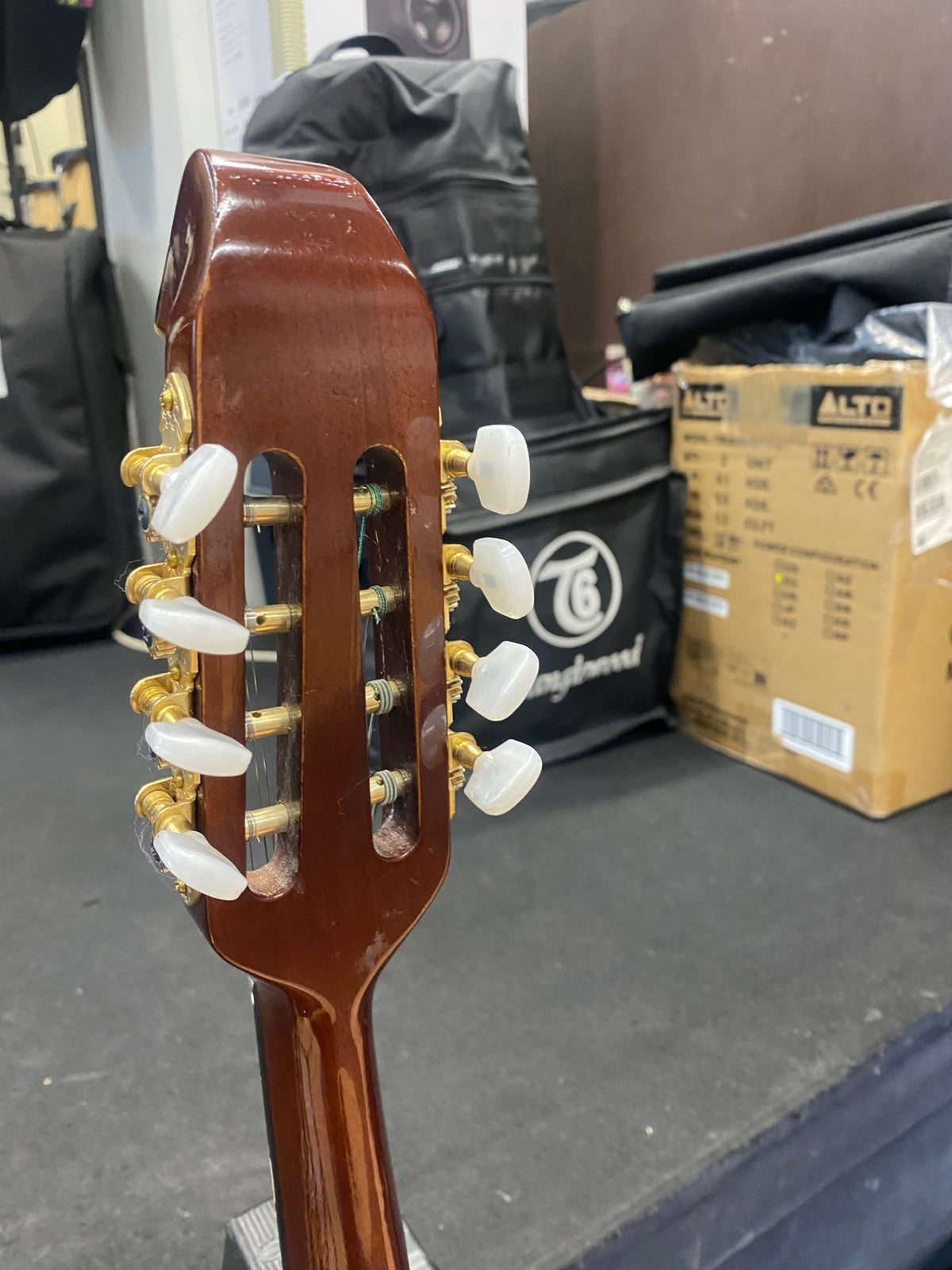 Ibanez 6C8 mandoliini käsintehty Japani