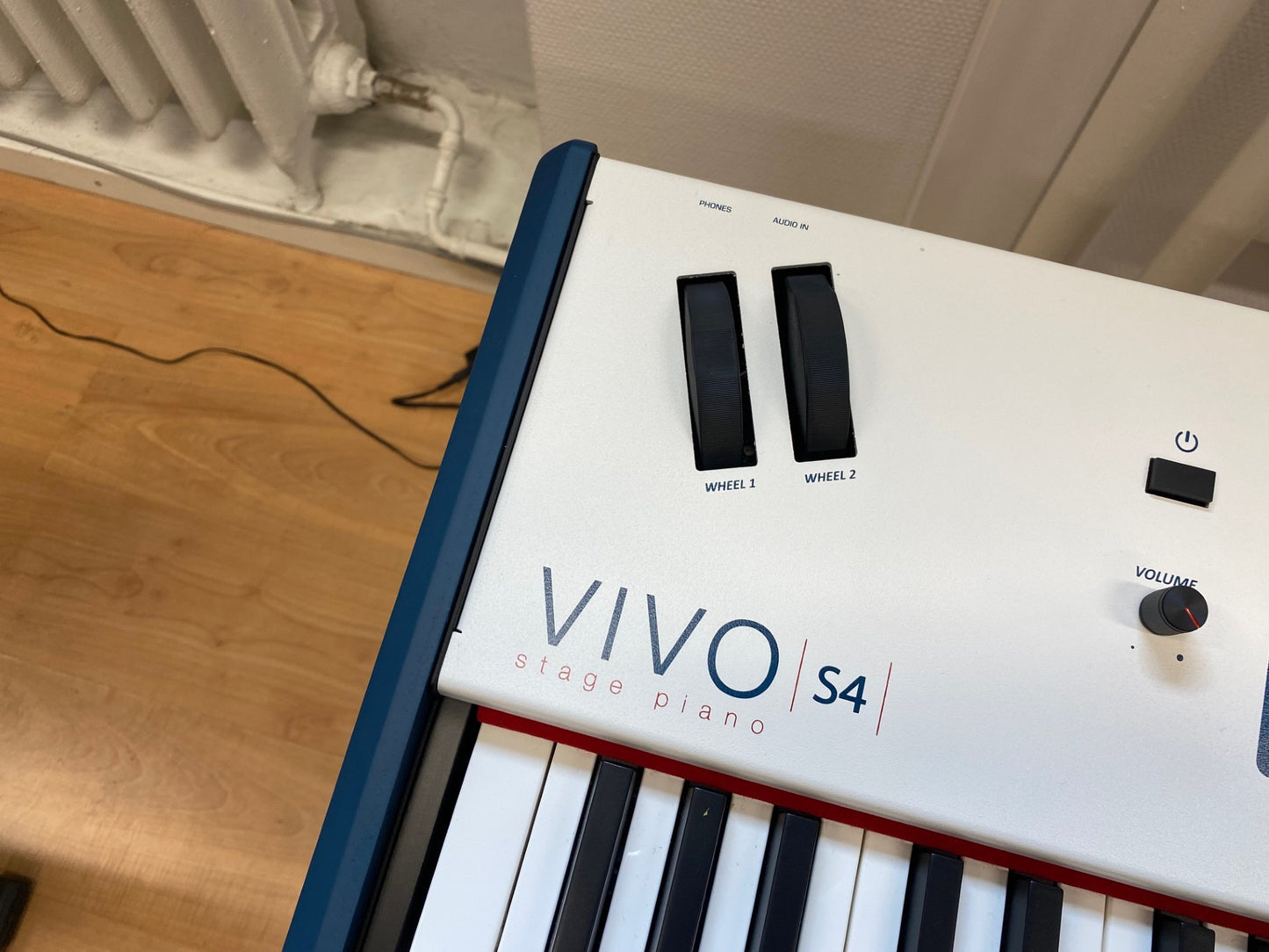 Dexibell S4 Stage Piano Käsintehty Italia