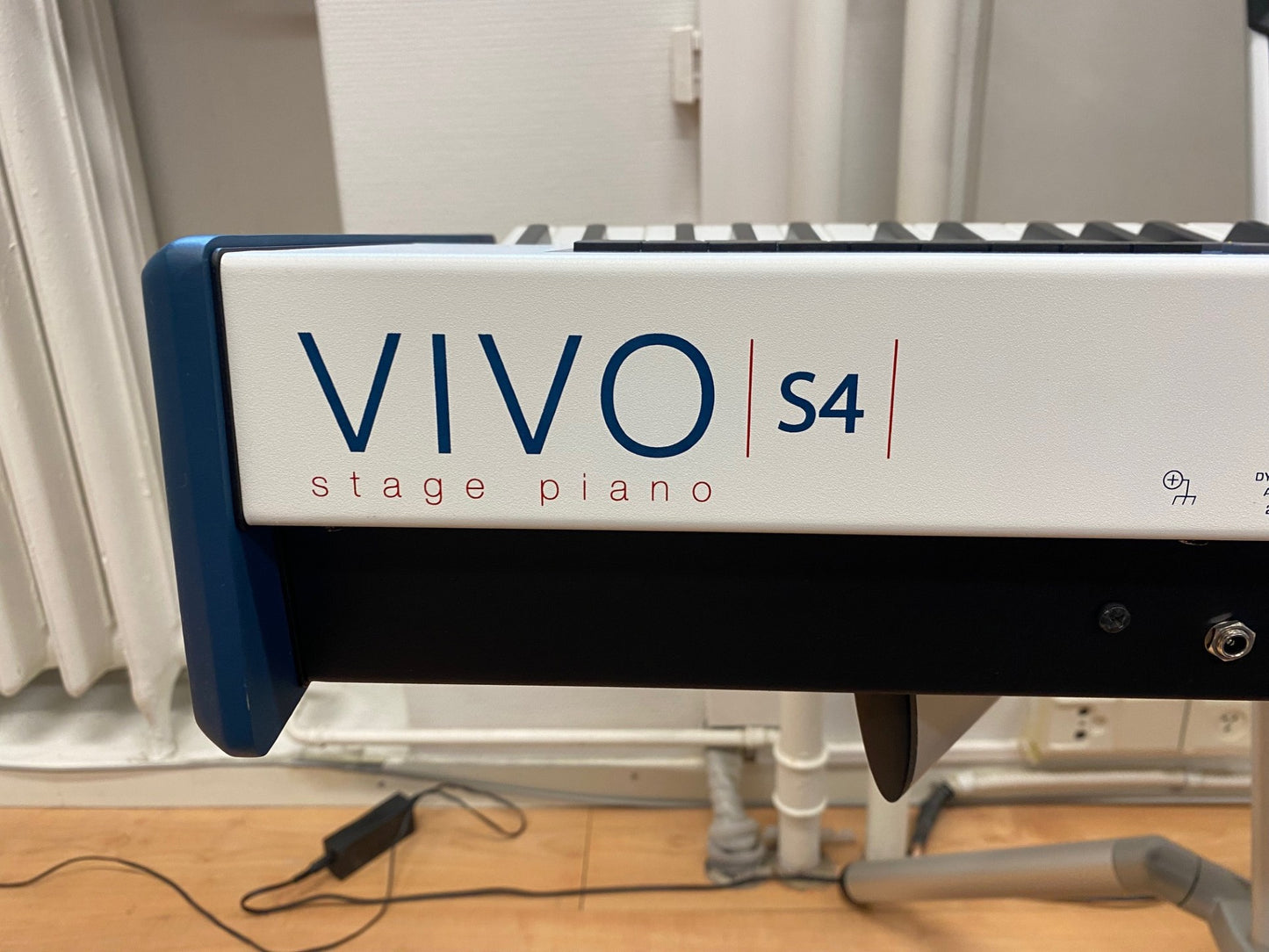 Dexibell S4 Stage Piano Käsintehty Italia
