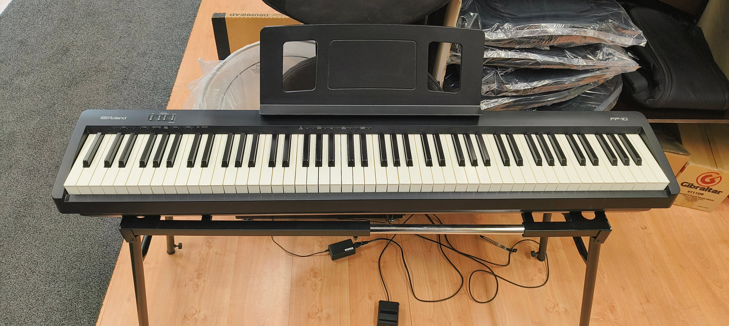 ROLAND FP-10-BK SÄHKÖPIANO MUSTA