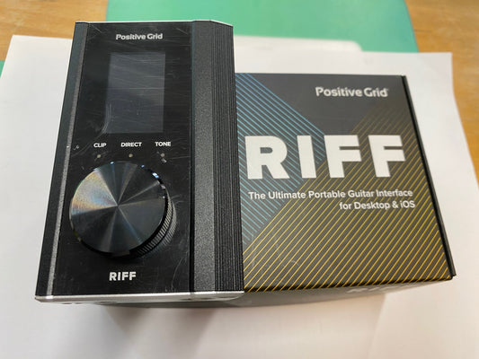 Positive Grid Riff – kannettava kitara-interface