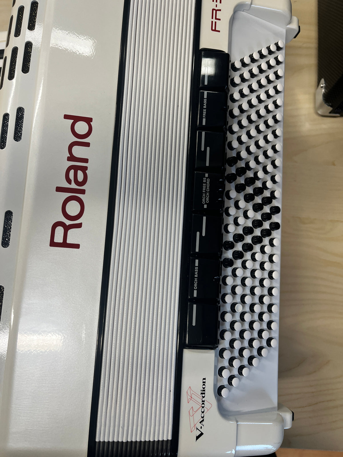 Roland FR-3X digiharmonikka (uudempi 3X-versio)