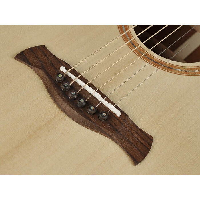 Käsintehty Richwood SWG-110-CE Grand Auditorium elektroakustinen kitara