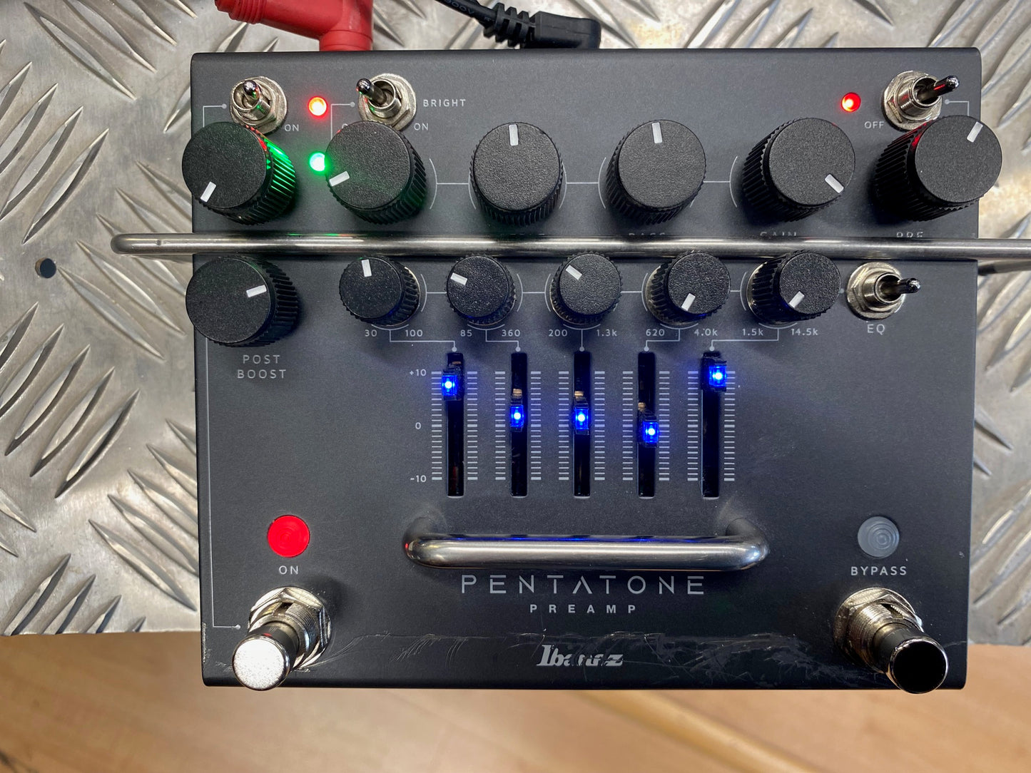 Ibanez Pentatone Preamp sähkökitaralle